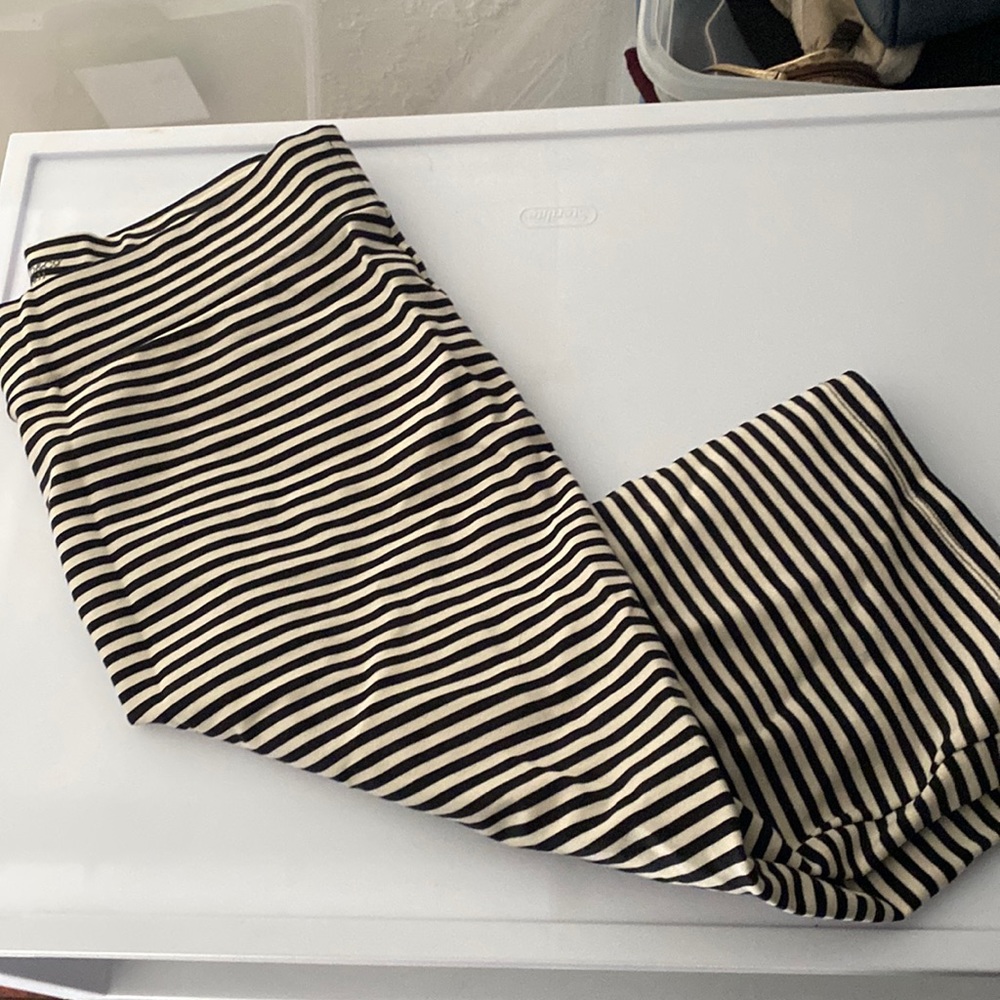Striped pencil skirt